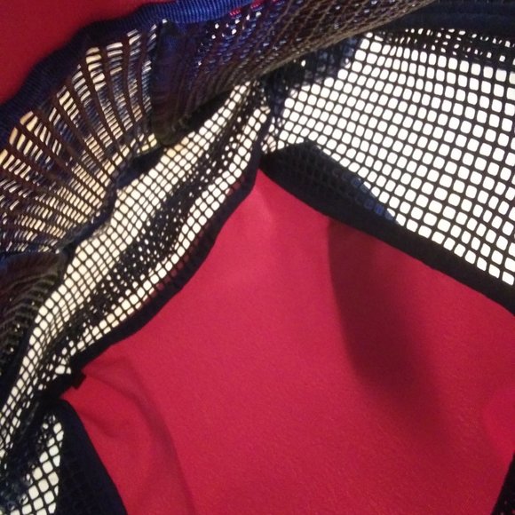 NWOT Lands End Kids rich red mesh beach bag - Picture 10 of 16